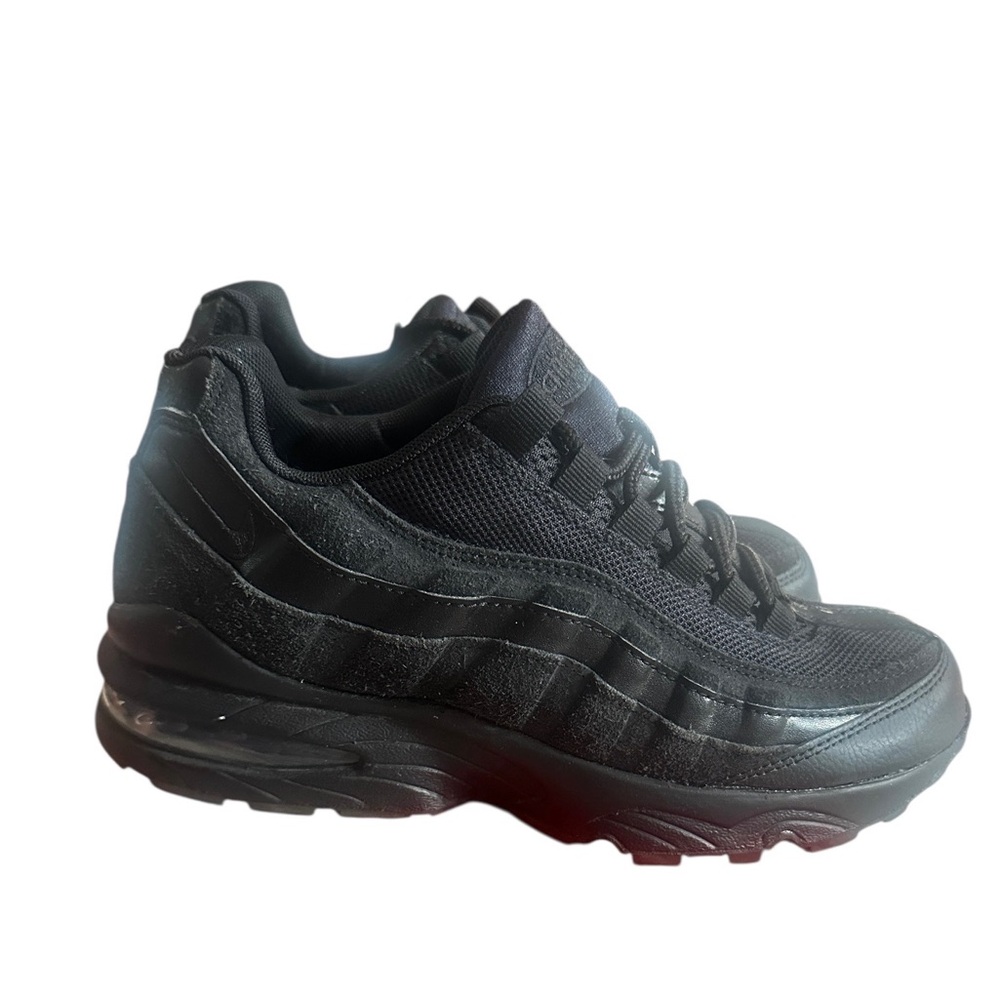 Nike Air Max 95 Black on Black Gym Shoes Sneakers Youth 5Y